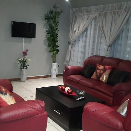 Tintech Bed & Breakfast Francistown Zewnętrze zdjęcie