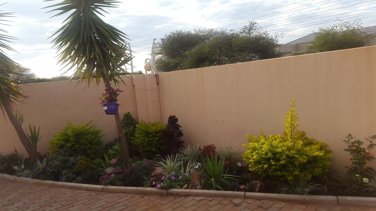 Tintech Bed & Breakfast Francistown Zewnętrze zdjęcie