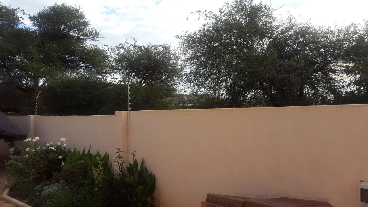 Tintech Bed & Breakfast Francistown Zewnętrze zdjęcie